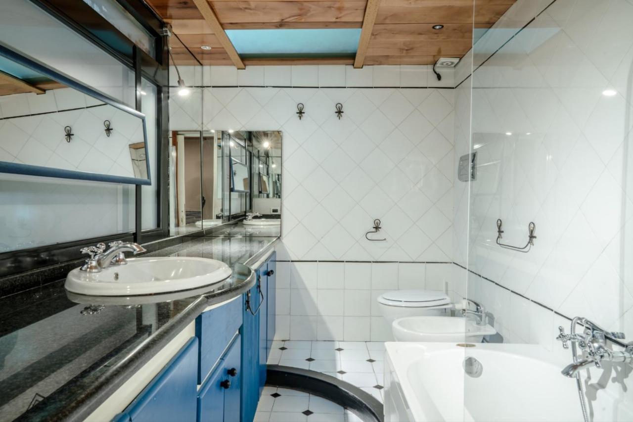 Апартаменти Corso Vittorio Rustic Loft Кальярі Екстер'єр фото